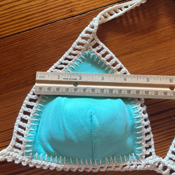 Victorias Secret Blue Crochet Bikini Top Small - Picture 8 of 9